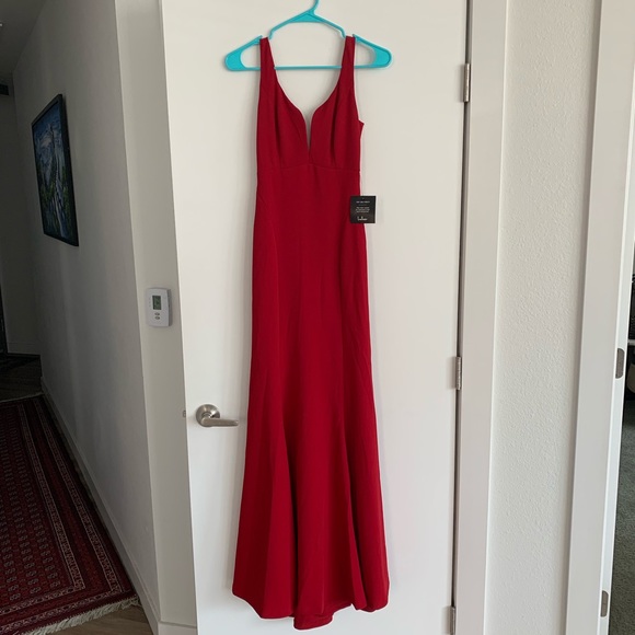 Lulus Dresses & Skirts - Lulu’s APERITIF DARK RED SLEEVELESS MAXI DRESS
